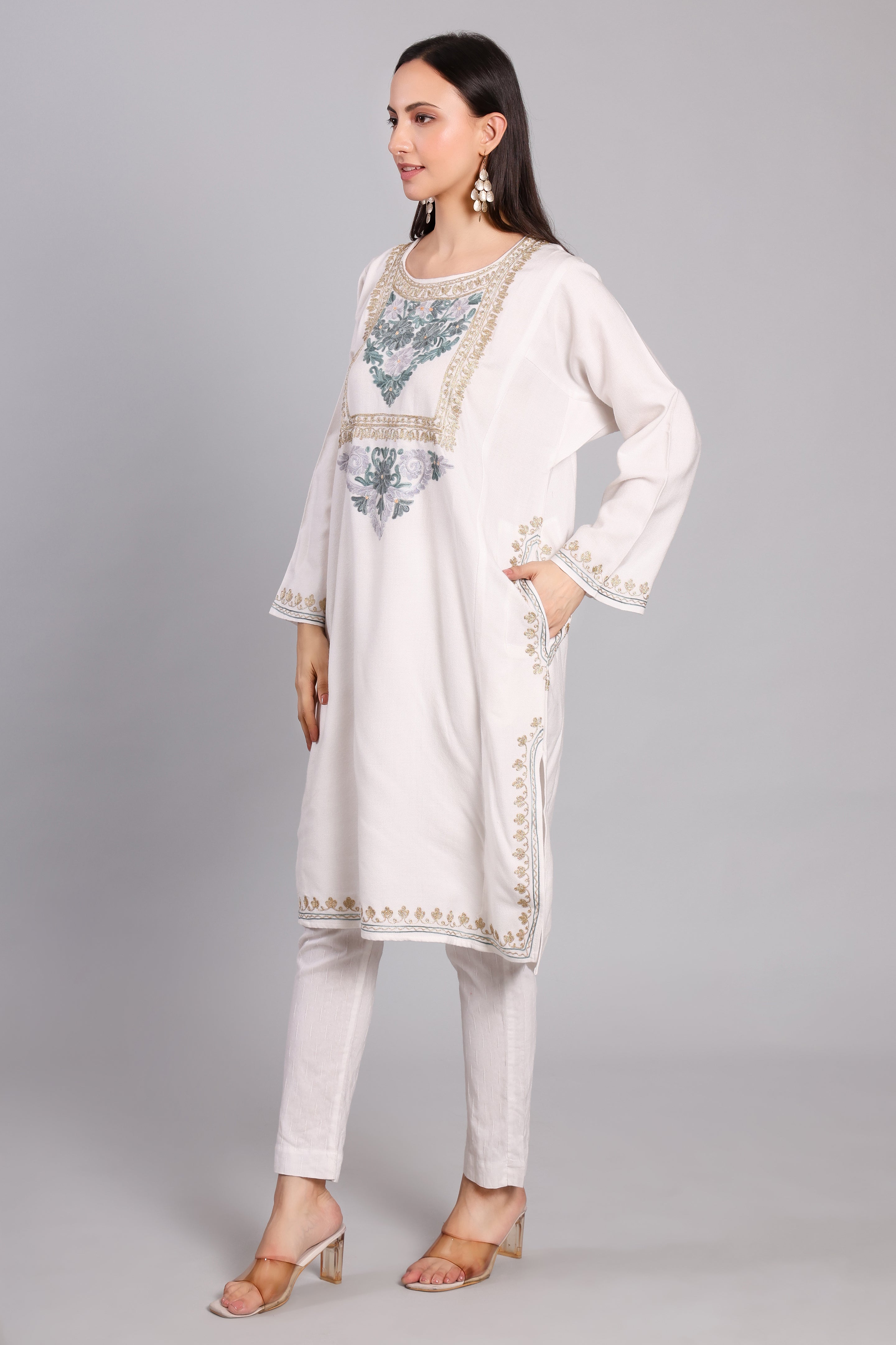 Celestial White Kashmiri Pheran with Aari and Zari Embroidery
